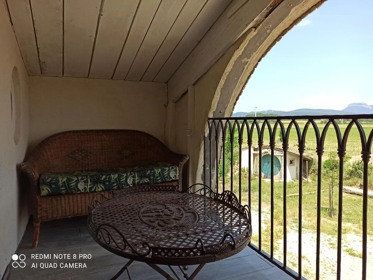 Charols La Boheme Bed & Breakfast フランス